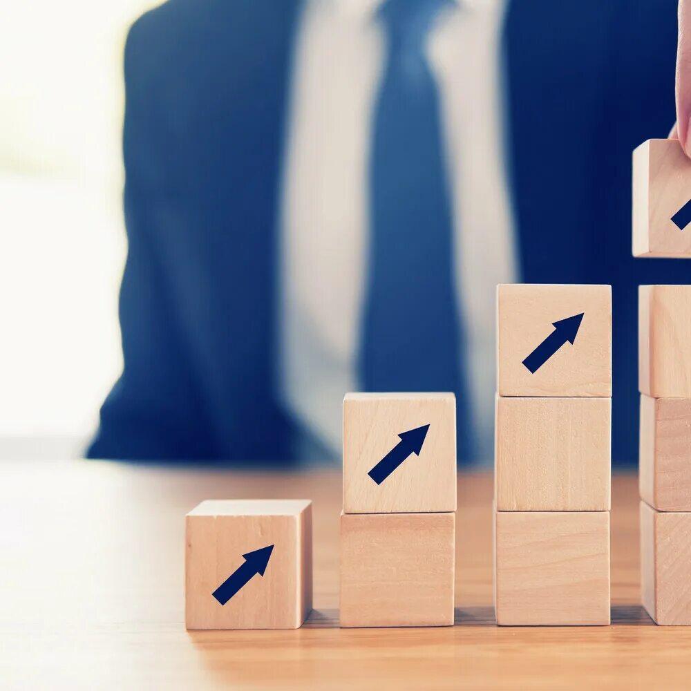 3D advertising component embedded in marketing collateral